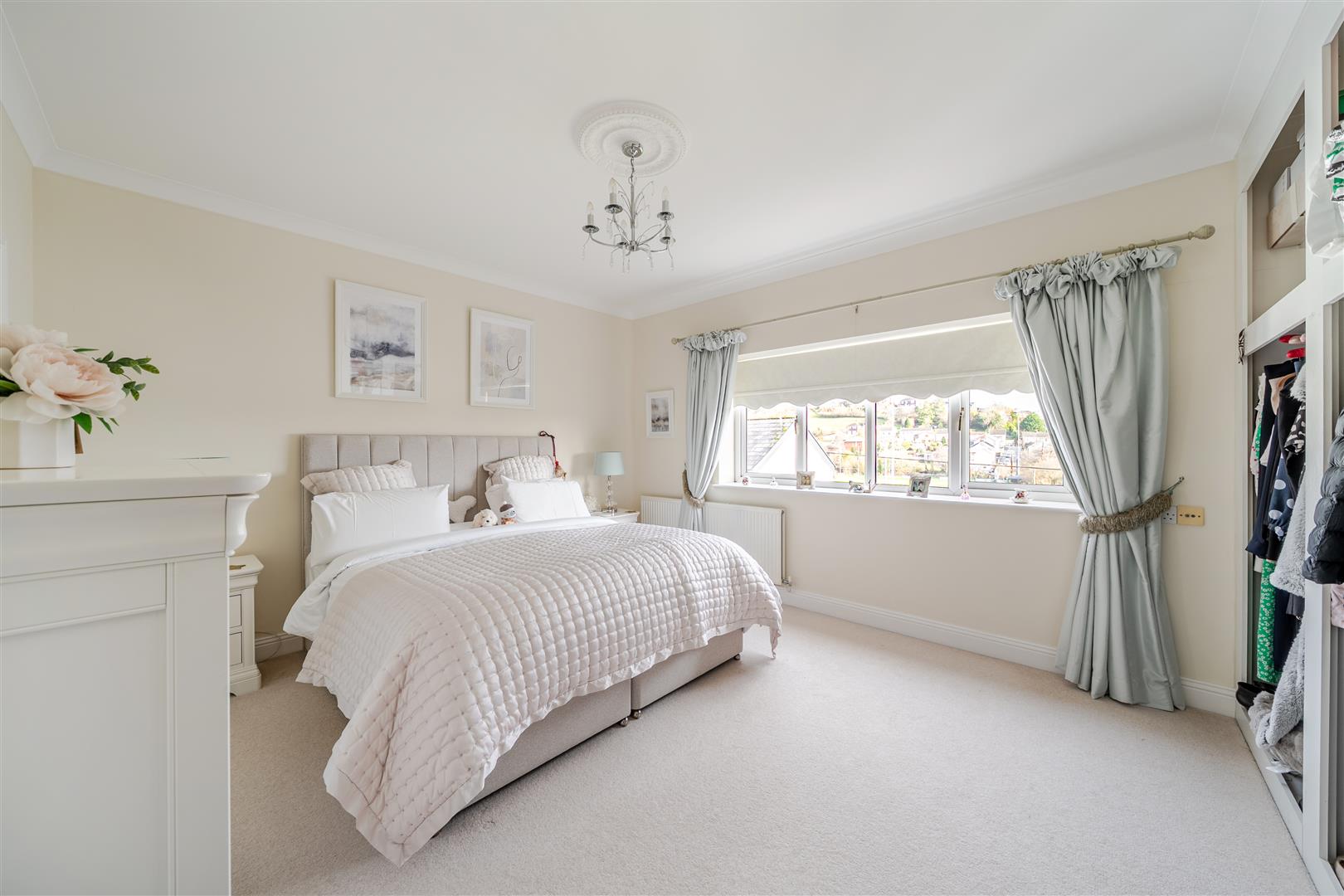 Heol Y Parc, Pontarddulais, Swansea, SA4 0XF